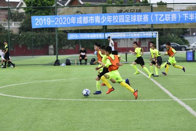 宝马3系降价后，是否值得购买？优缺点深度解析